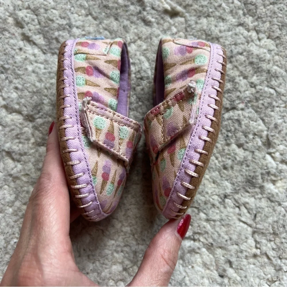 Toms Baby Pink, Purple, Teal, Tan Ice Cream Soft Sole Velcro Closure Shoes Sz 2